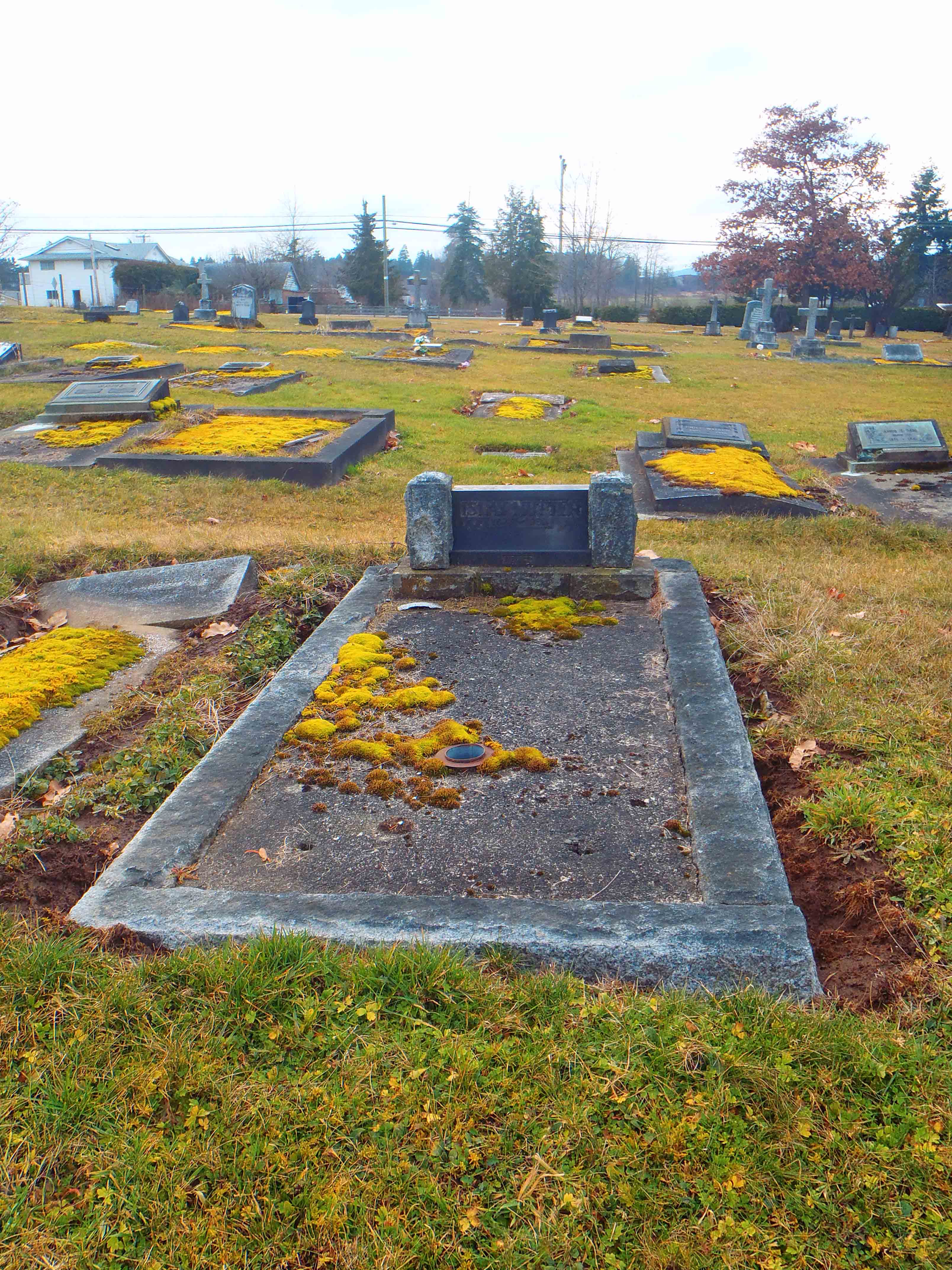 J Islay Mutter grave, Saint Mary's Somenos
